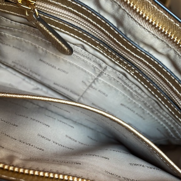 Michael Kors gold Crossbody staffino leather - Picture 10 of 15
